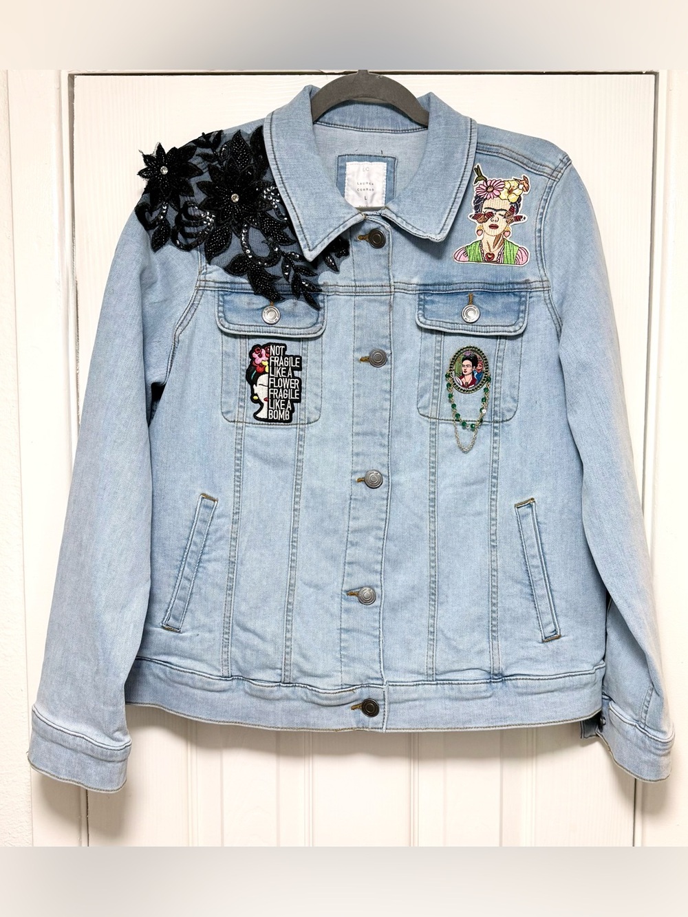 Frida Inspired Light Blue Embroidered Denim Jacket - Picture 3 of 8